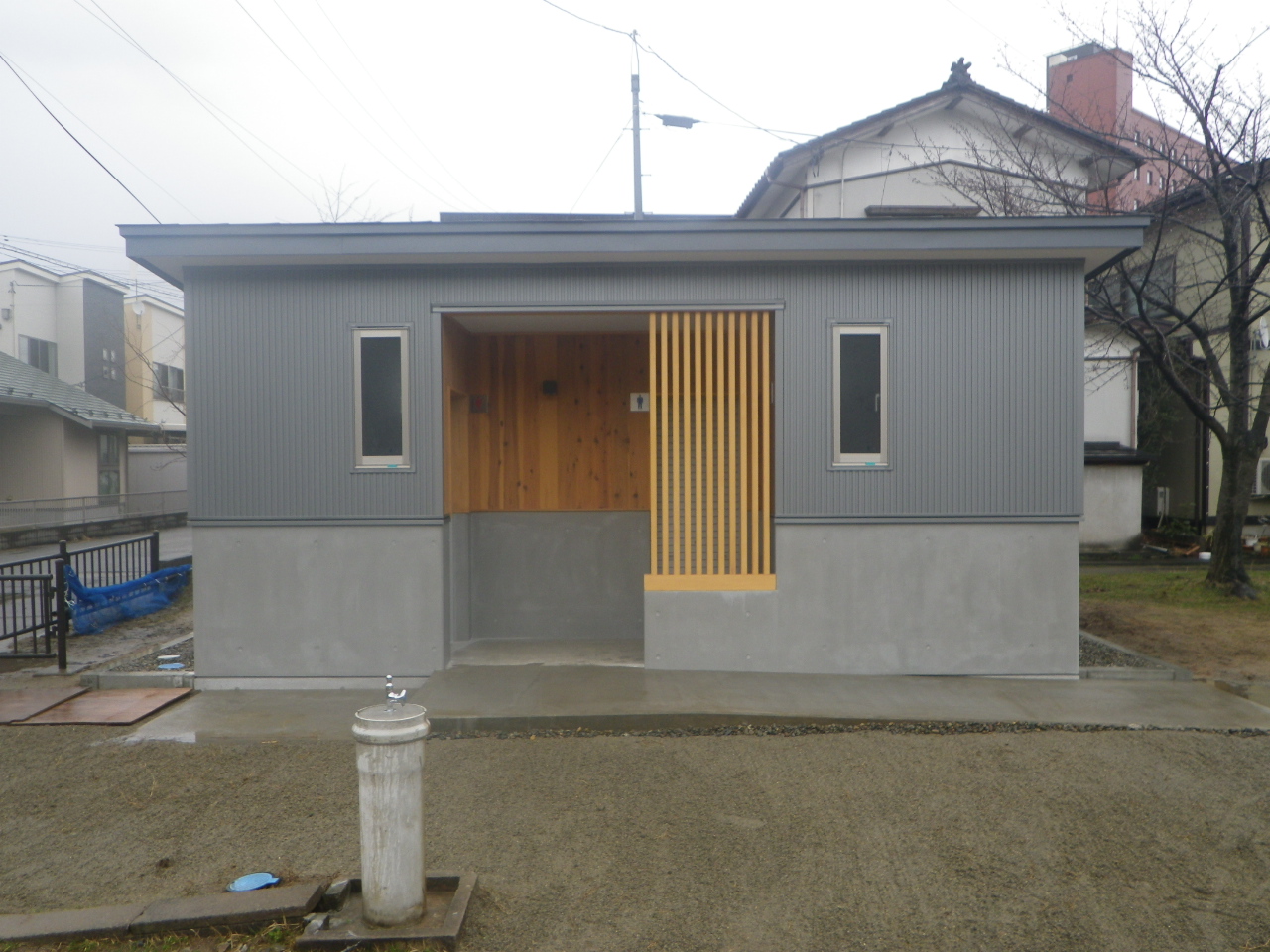 駅前WC新築工事